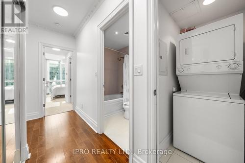 3402 - 16 Harbour Street, Toronto, ON - Indoor Photo Showing Laundry Room