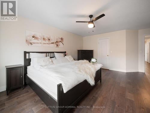 341 Lauderdale Drive, Vaughan, ON - Indoor Photo Showing Bedroom