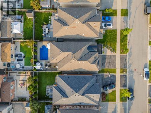 341 Lauderdale Drive, Vaughan, ON - Outdoor With View