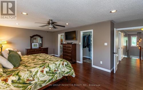 10 Saxon Road, Barrie, ON - Indoor Photo Showing Other Room