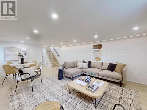 164 Broadview Avenue, Toronto, ON - Indoor Photo Showing Living Room