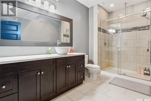 913 Reimer Road, Martensville, SK - Indoor Photo Showing Bathroom