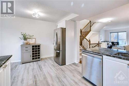 205 Marrissa Avenue, Ottawa, ON - Indoor Photo Showing Kitchen With Stainless Steel Kitchen