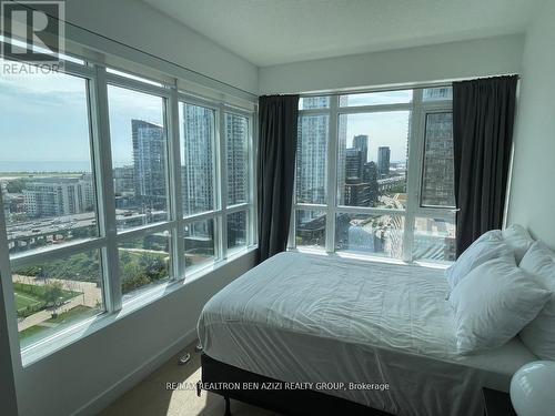 1909 - 10 Capreol Court, Toronto, ON - Indoor Photo Showing Bedroom