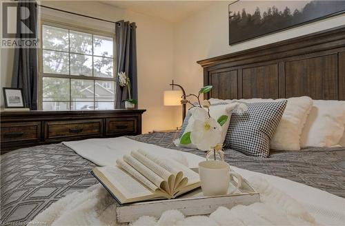 161 East Park Drive, Woodstock, ON - Indoor Photo Showing Bedroom