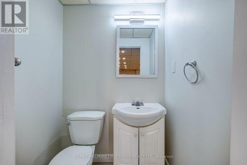 933 Dublin Street, Whitby, ON - Indoor Photo Showing Bathroom