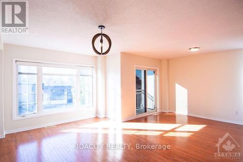 133 Corinth Pvt, Ottawa, ON - Indoor Photo Showing Other Room