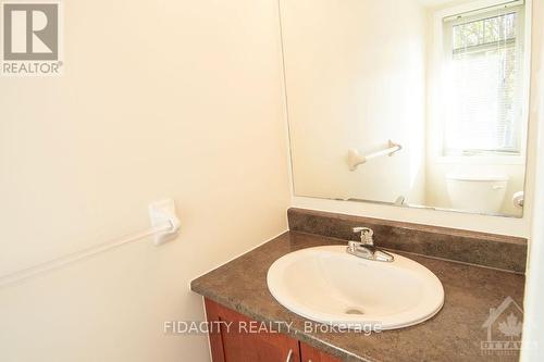 133 Corinth Pvt, Ottawa, ON - Indoor Photo Showing Bathroom