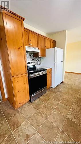 134 Kirkpatrick Street, Woodstock, NB - Indoor Photo Showing Kitchen