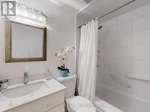 23 - 101 Dovedale Drive, Whitby, ON - Indoor Photo Showing Bathroom