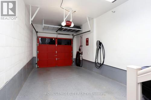 5329 Roadside Way, Mississauga, ON - Indoor Photo Showing Garage