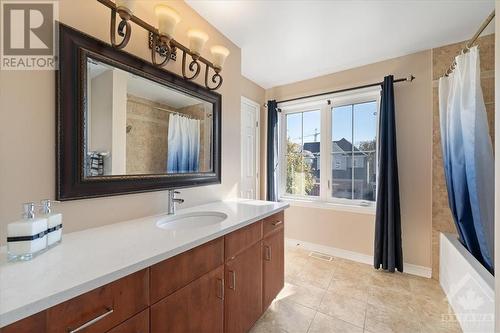 264 Tempest Drive, Ottawa, ON - Indoor Photo Showing Bathroom