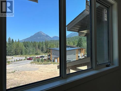 1444 Granite Drive Unit# 8, Golden, BC -  With View With Exterior