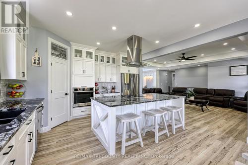 1942 Highway 59, Norfolk, ON - Indoor Photo Showing Kitchen With Upgraded Kitchen