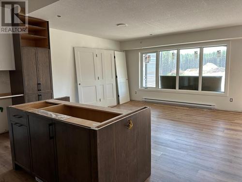 1444 Granite Drive Unit# 6, Golden, BC - Indoor Photo Showing Kitchen