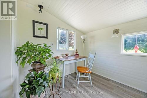 33053 Thomas Line, Dutton/Dunwich, ON - Indoor Photo Showing Dining Room