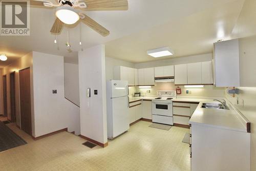 2092 Teal Boulevard, Masset, BC - Indoor Photo Showing Kitchen With Double Sink