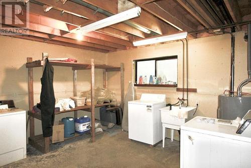 2092 Teal Boulevard, Masset, BC - Indoor Photo Showing Laundry Room