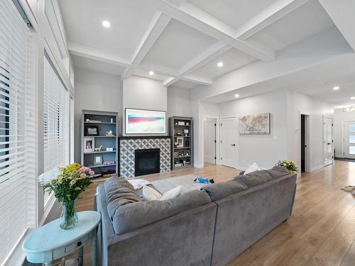 215-641 Shuswap Road E, Kamloops, BC - Indoor Photo Showing Living Room With Fireplace