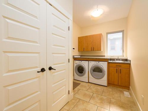 1067 Quail Drive, Kamloops, BC - Indoor Photo Showing Laundry Room