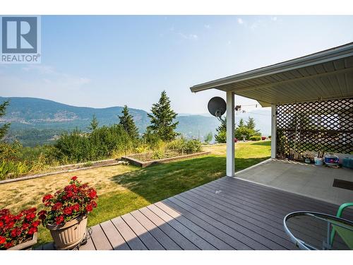 4200 Grandview  Drive Unit# 111, Castlegar, BC - Outdoor With Deck Patio Veranda