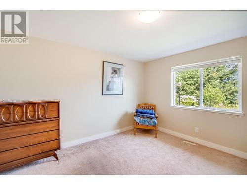 4200 Grandview  Drive Unit# 111, Castlegar, BC - Indoor Photo Showing Other Room