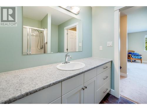 4200 Grandview  Drive Unit# 111, Castlegar, BC - Indoor Photo Showing Bathroom