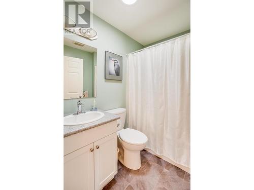 4200 Grandview  Drive Unit# 111, Castlegar, BC - Indoor Photo Showing Bathroom