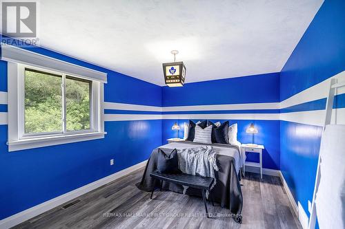 3310 County Road 121, Galway-Cavendish And Harvey, ON - Indoor Photo Showing Bedroom