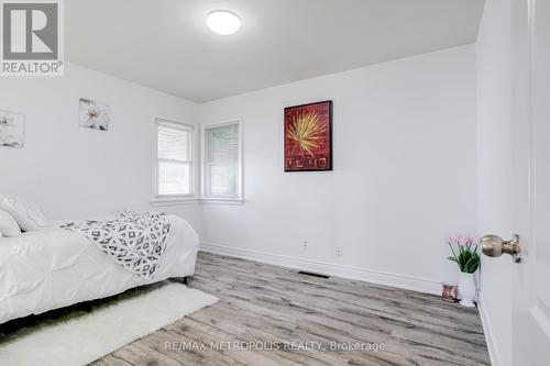 76 Albert Street W, Thorold, ON - Indoor Photo Showing Bedroom