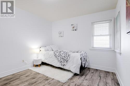 76 Albert Street W, Thorold, ON - Indoor Photo Showing Bedroom