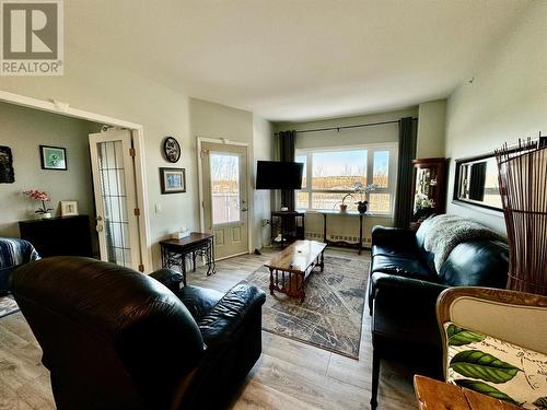 301 11001 13Th Street, Dawson Creek, BC - Indoor Photo Showing Living Room