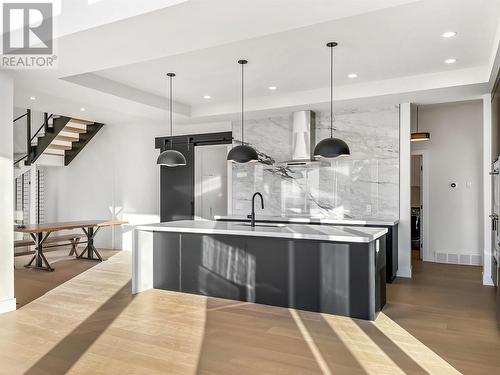 130 Flagstone Rise, Naramata, BC - Indoor Photo Showing Kitchen With Upgraded Kitchen