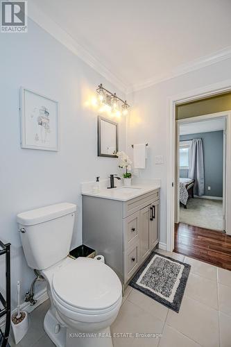 21 Longview Road, Hamilton, ON - Indoor Photo Showing Bathroom