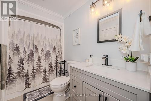 21 Longview Road, Hamilton, ON - Indoor Photo Showing Bathroom