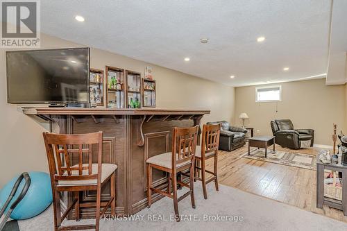 21 Longview Road, Hamilton, ON - Indoor