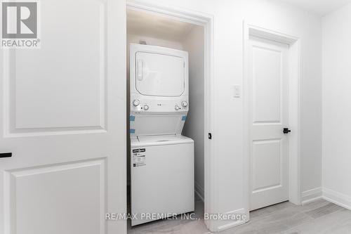 Main - 176 Letitia Street, Barrie, ON - Indoor Photo Showing Laundry Room