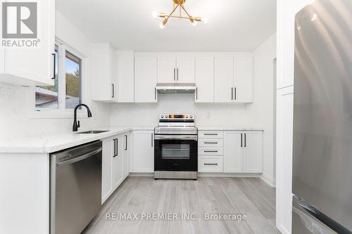 Main - 176 Letitia Street, Barrie, ON - Indoor Photo Showing Kitchen