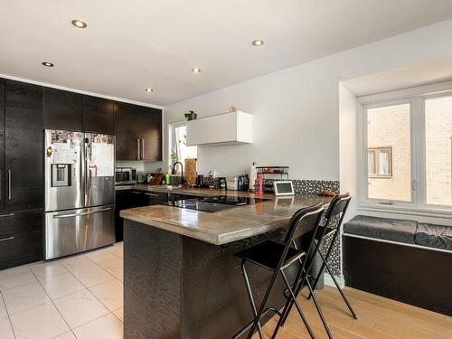 Kitchen - 586 Place Schumann, Brossard, QC - Indoor Photo Showing Kitchen With Double Sink