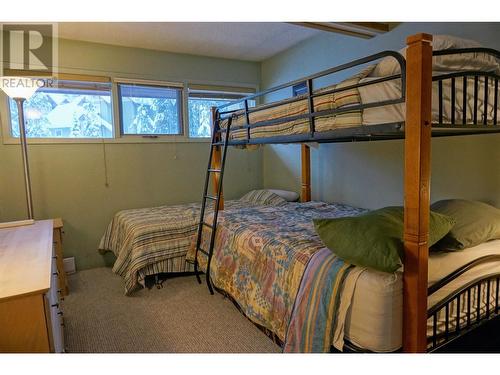 2030 Panorama Drive Unit# 1007, Panorama, BC - Indoor Photo Showing Bedroom