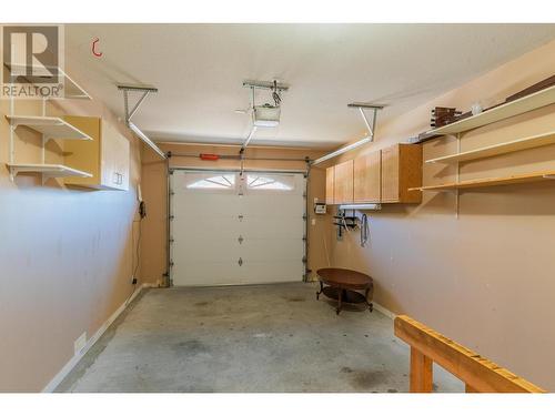 1299 Heather  Place, Trail, BC - Indoor Photo Showing Garage