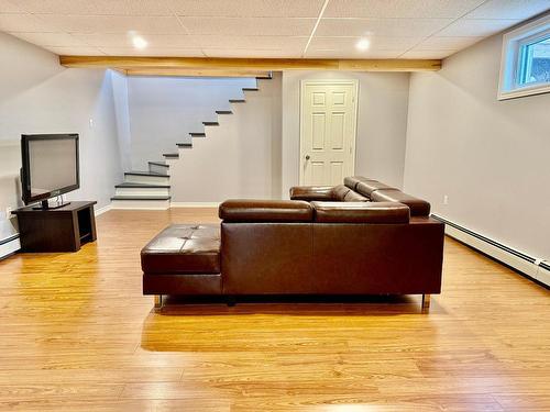 Family room - 620 Ch. Des Caps, Les Îles-De-La-Madeleine, QC - Indoor Photo Showing Basement