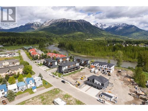 800 Riverside  Way Unit# 302, Fernie, BC - Outdoor With View