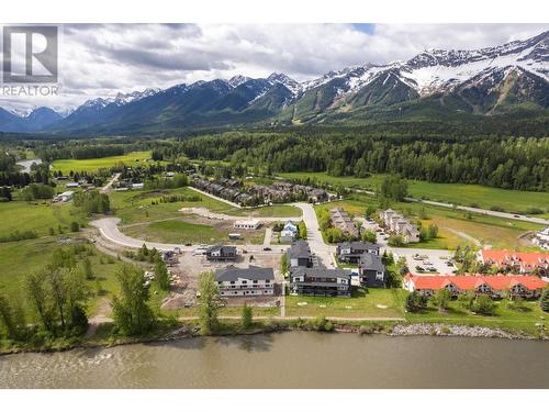 800 Riverside  Way Unit# 302, Fernie, BC - Outdoor With View