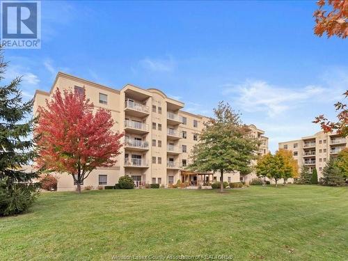 325 Village Grove Unit# 506, Tecumseh, ON - Outdoor With Balcony With Facade