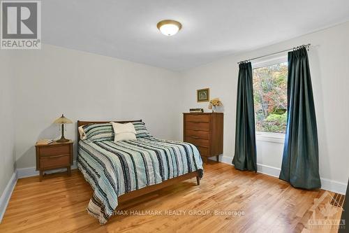 53 Bullock Avenue, Ottawa, ON - Indoor Photo Showing Bedroom