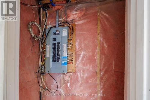 Electrical breaker panel - 26 Peach Tree Boulevard, St. Thomas, ON - Indoor Photo Showing Other Room