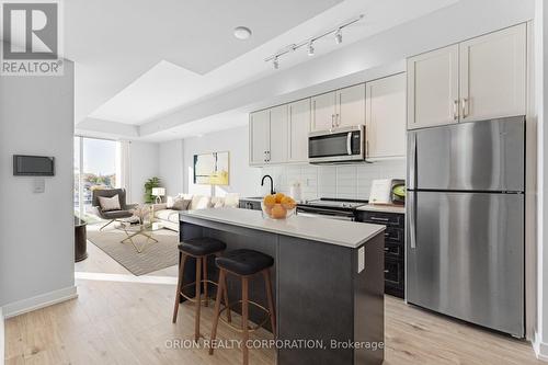 416 - 201 Brock Street, Whitby, ON - Indoor Photo Showing Kitchen With Stainless Steel Kitchen