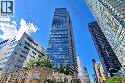 3409 - 832 Bay Street, Toronto, ON - Outdoor With Facade