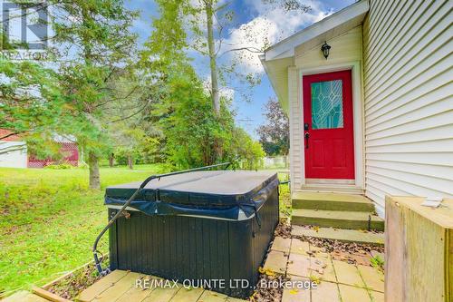 7 Bayview Drive, Quinte West, ON - Outdoor With Deck Patio Veranda